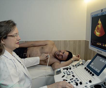 Ecocardiograma bidimensional com Doppler colorido adulto (Ecodoppler)